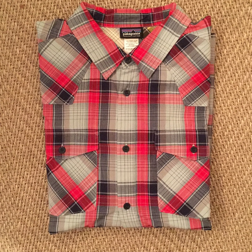 Patagonia plaid shirt sleeve, button down shirt